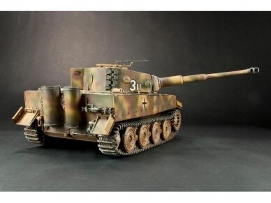 AFV Club - Pz.Kpfw. VI Tiger I Ausf. E Late Version mit Transportkette, 1/35, 35S25 2