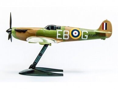 Airfix - QUICK BUILD Spitfire, J6000 3