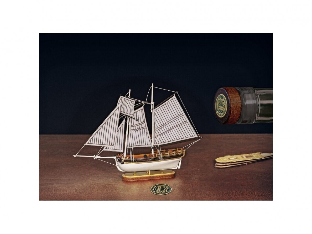 Amati - Ship in a Bottle Hannah Kit, 1/300, B1355 3