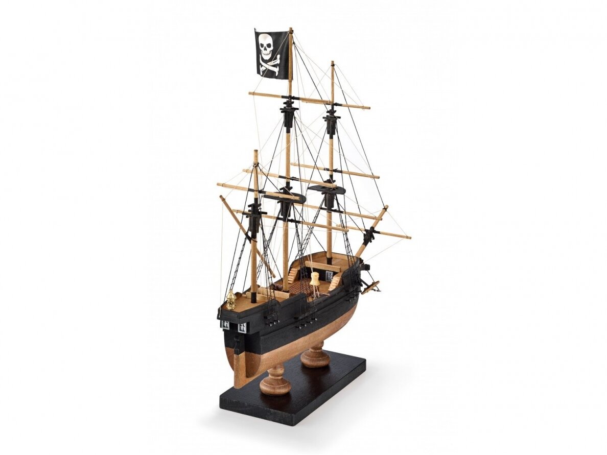 Amati - Pirate Ship - First Step, 1/135, A600,01 3 Amati - Pirate Ship - First Step, 1/135, A600,01 3