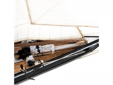Amati - Bluenose, 1/100, B1447 10 Amati - Bluenose, 1/100, B1447 10