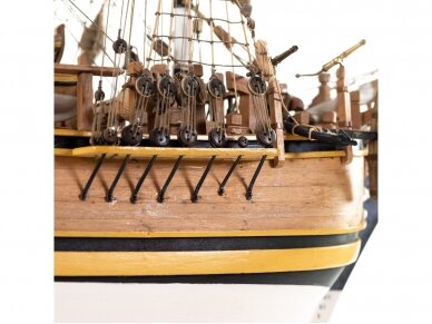 Amati - H.M.S. Bounty, 1/60, B1432 11 Amati - H.M.S. Bounty, 1/60, B1432 11