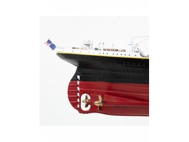 Amati - Titanic, 1/250, B1606 7 Amati - Titanic, 1/250, B1606 7
