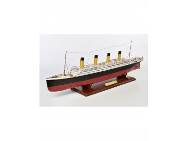 Amati - Titanic, 1/250, B1606 2 Amati - Titanic, 1/250, B1606 2