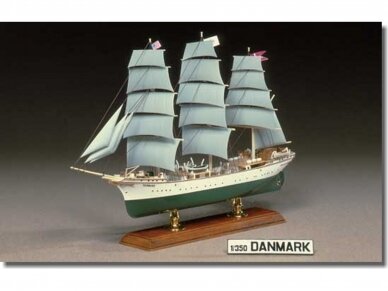 Aoshima - 3-Mast Full-Rigged Ship Danmark, 1/350, 04260 1