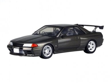 Aoshima - Initial D Rin Hojo BNR32 Skyline GT-R w/RB26DETT engine, 1/24, 05959 1