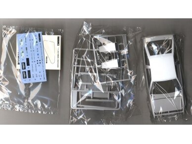 Aoshima - Toyota AE86 Corolla Levin GT-APEX `85, 1/24, 06192 4 Aoshima - Toyota AE86 Corolla Levin GT-APEX `85, 1/24, 06192 4