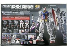 Bandai - PG Unleashed RX-78-2 Gundam E.F.S.F. Prototype Close-combat Mobile Suit, 1/60, 60765