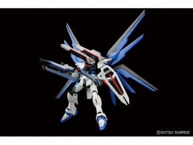 Bandai - HGCE ZGMF-X10A Freedom Gundam Z.A.F.T. Mobile suit, 1/144, 57404 2