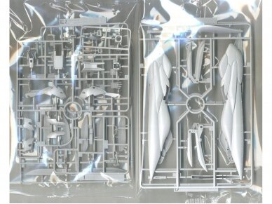 Bandai - MG XXXG-00W0 Wing Gundam Zero EW Ver.Ka, 1/100, 60760 13 Bandai - MG XXXG-00W0 Wing Gundam Zero EW Ver.Ka, 1/100, 60760 13