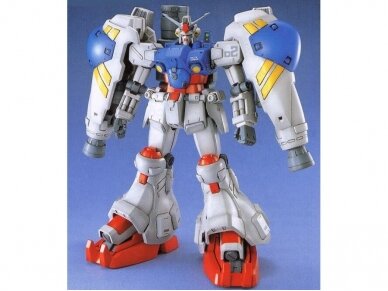 Bandai - MG RX-78 GP02A Gundam GP02 PHYSALIS, 1/100, 61220 1