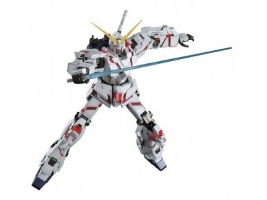 Bandai - MG RX-0 Unicorn Gundam, 1/100, 61608 1