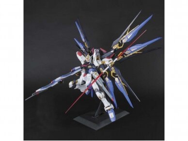Bandai - PG ZGMF-X20A Strike Freedom Gundam, 1/60, 63056 5