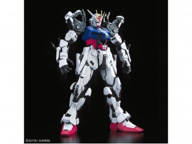 Bandai - PG GAT-X105+AQM/E-YM1 Perfect Strike Gundam, 1/60, 59011 16
