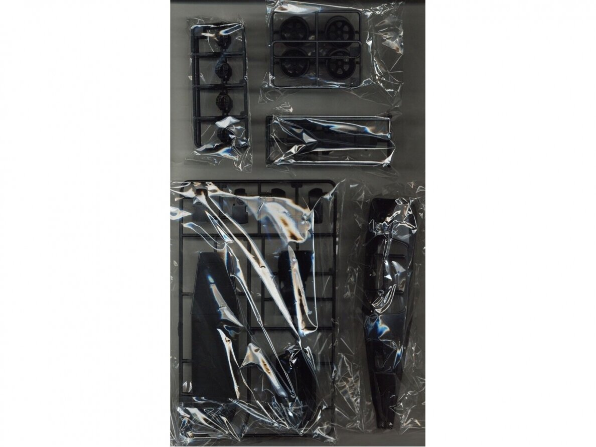 Beemax - McLaren MP4/4 1988, 1/12, 12002 19 Beemax - McLaren MP4/4 1988, 1/12, 12002 19