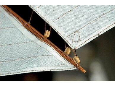 Billing Boats - Colin Archer - Wooden hull, 1/40, BB606 2