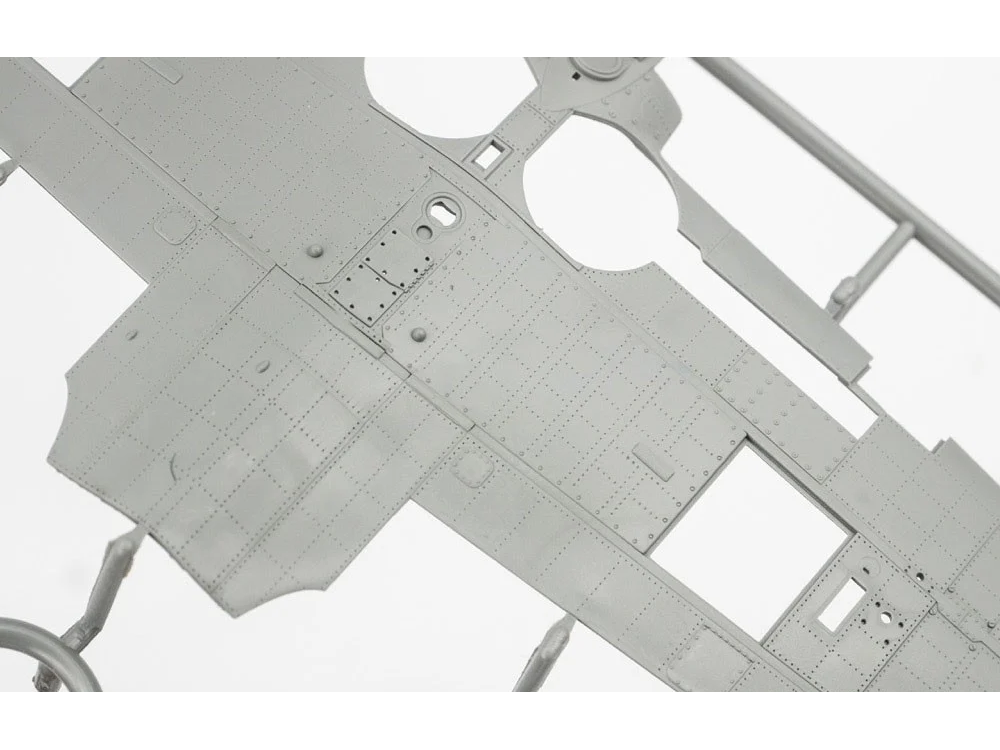 Border Model - Akagi Bridge w/ Flight Deck A6M2 Zero Fighter w/ Interior of the Engine and Weapons, 1/35, BSF-002 8 Border Model - Akagi Bridge w/ Flight Deck A6M2 Zero Fighter w/ Interior of the Engine and Weapons, 1/35, BSF-002 8