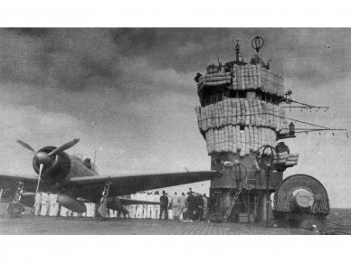 Border Model - Akagi Bridge w/ Flight Deck A6M2 Zero Fighter w/ Interior of the Engine and Weapons, 1/35, BSF-002 1 Border Model - Akagi Bridge w/ Flight Deck A6M2 Zero Fighter w/ Interior of the Engine and Weapons, 1/35, BSF-002 1