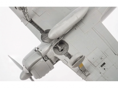 Border Model - Akagi Bridge w/ Flight Deck A6M2 Zero Fighter w/ Interior of the Engine and Weapons, 1/35, BSF-002 5