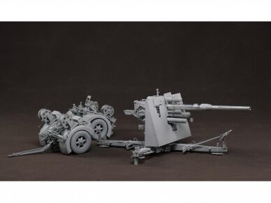 Border Model - German 88mm Gun Flak36 w/6 anti-aircraft artillery crew members, 1/35, BT-013 5