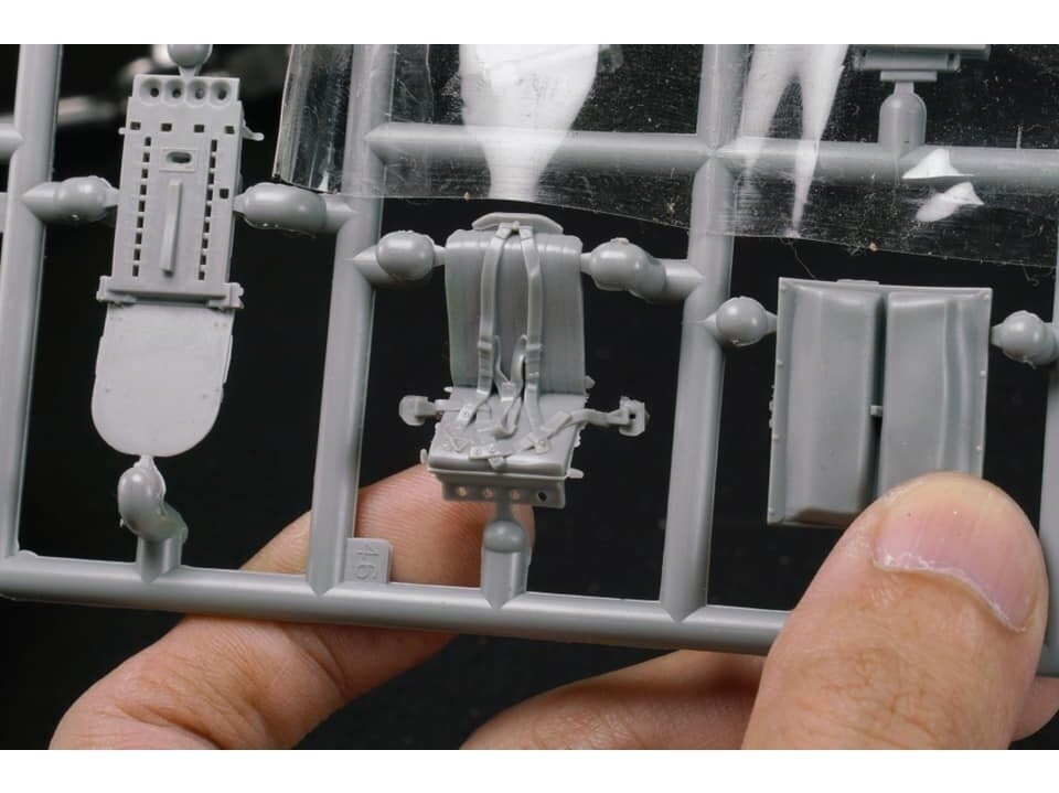 Border Model - Avro Lancaster B.Mk.I/III w/Full Interior, 1/32, BF-010 31 Border Model - Avro Lancaster B.Mk.I/III w/Full Interior, 1/32, BF-010 31