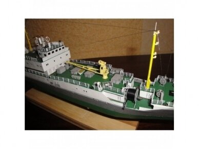 Dom Bumagi - Zvejas un pārstrādes kuģis "Moryana", 1/200, 05-2010 3