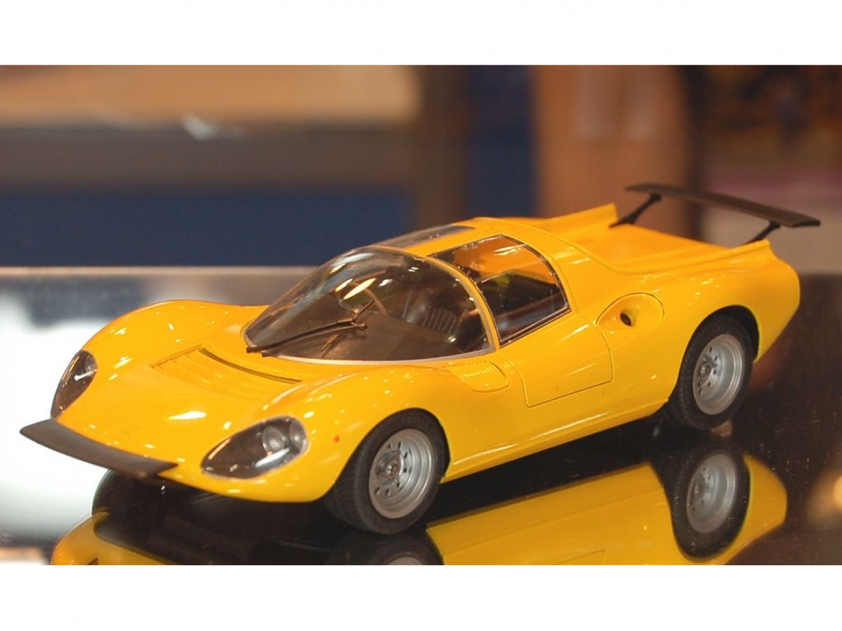 Fujimi - Ferrari Dino 206 GT, 1/24, 12363 1 Fujimi - Ferrari Dino 206 GT, 1/24, 12363 1