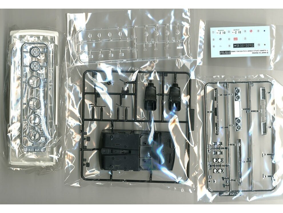 Fujimi - Nissan Skyline Japan 4Dr Sedan 2000GT-E L C210 Early Version, 1/24, 03864 5 Fujimi - Nissan Skyline Japan 4Dr Sedan 2000GT-E L C210 Early Version, 1/24, 03864 5