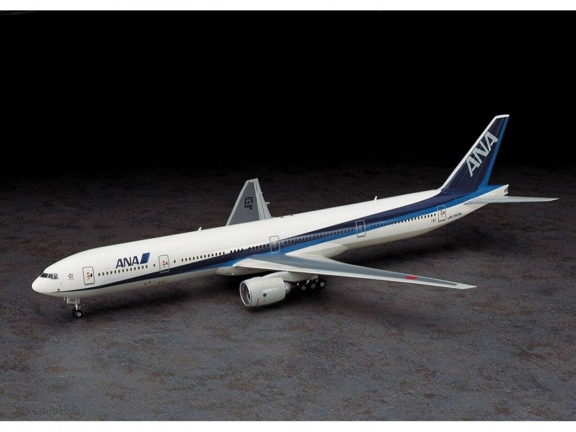 Hasegawa - ANA Boeing 777-300 (New Marking), 1/200, 10710 1 Hasegawa - ANA Boeing 777-300 (New Marking), 1/200, 10710 1