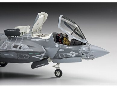 Hasegawa - F-35 Lightning II (B Version) "U.S. Marine", 1/72, 01576 4