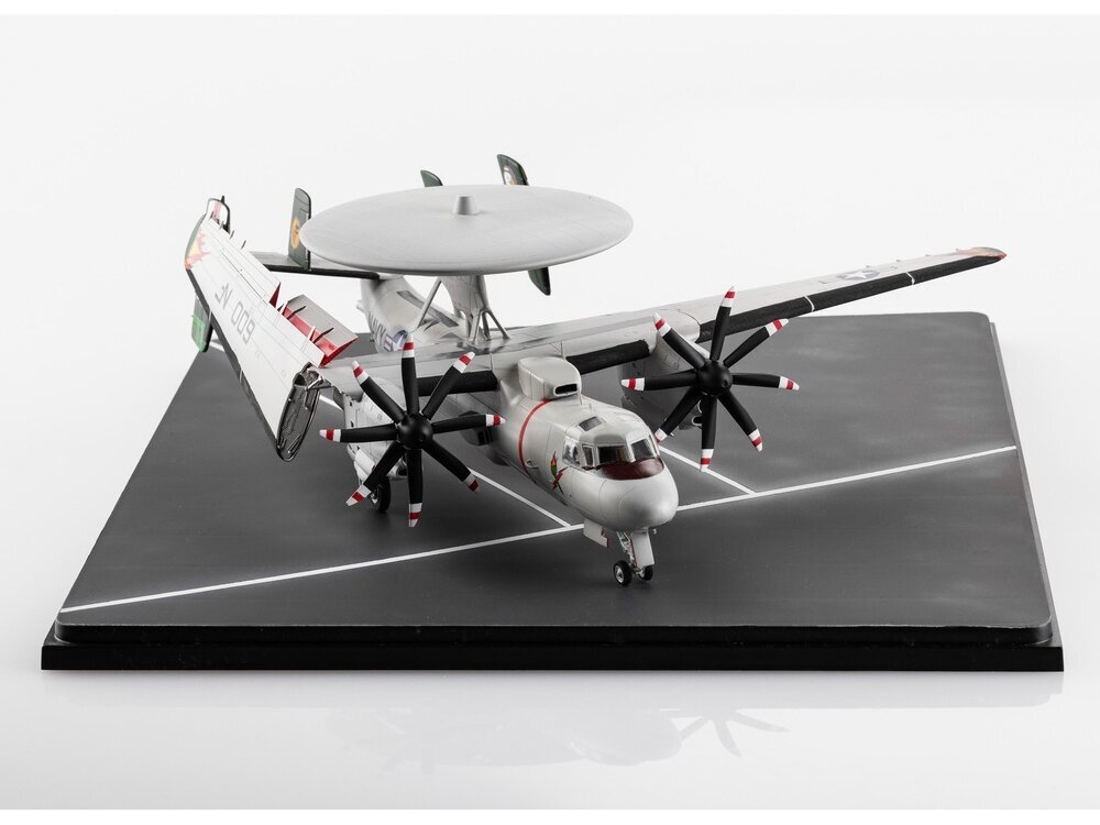 Heller - Grumman E-2C Hawkeye dāvanu komplekts, 1/72, 58300 3 Heller - Grumman E-2C Hawkeye dāvanu komplekts, 1/72, 58300 3