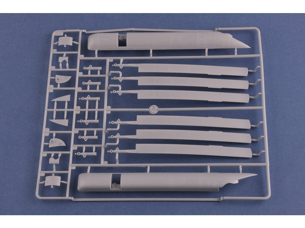 Hobbyboss - CH-47A Chinook, 1/48, 81772 8 Hobbyboss - CH-47A Chinook, 1/48, 81772 8
