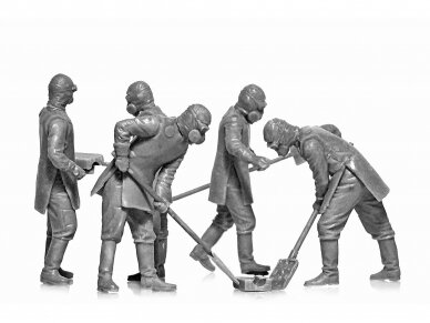 ICM - Chernobyl #3 Rubble Cleaners, 1/35, 35903 4