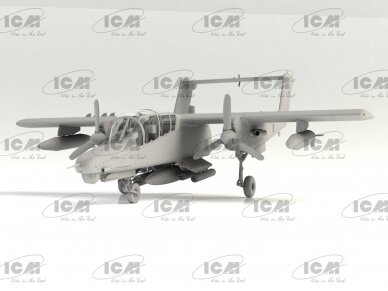 ICM - North American OV-10D+ Bronco, 1/48, 48301 1 ICM - North American OV-10D+ Bronco, 1/48, 48301 1