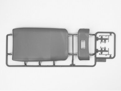 ICM - Mercedes-Benz G4 with open cover WWII German Personnel Car, 1/24, 24012 2 ICM - Mercedes-Benz G4 with open cover WWII German Personnel Car, 1/24, 24012 2