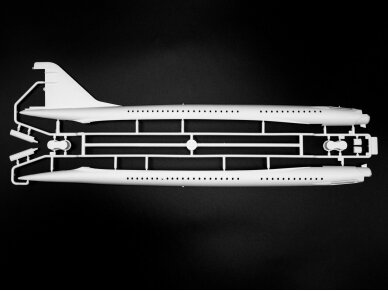 ICM - Tupolev-144D Soviet Supersonic Passenger Aircraft, 1/144, 14402 4 ICM - Tupolev-144D Soviet Supersonic Passenger Aircraft, 1/144, 14402 4