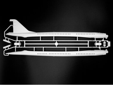 ICM - Tupolev-144 Soviet Supersonic Passenger Aircraft, 1/144, 14401 3