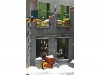 Italeri - Stalingrad Siege 1942 - Tractor Plant Assault Battle Set, 1/72, 6193 6