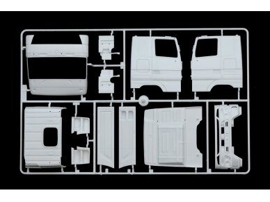 Italeri - Mercedes-Benz Actros MP3 White Liner/Black Liner, 1/24, 3884 5