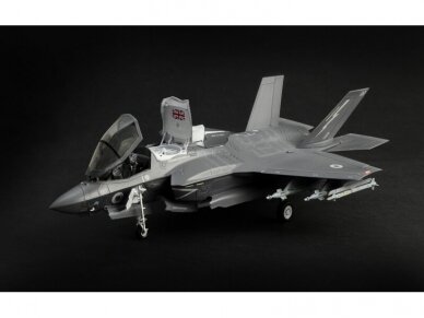 Italeri - Lockheed Martin F-35B Lightning II STOVL Version, 1/48, 2810 1