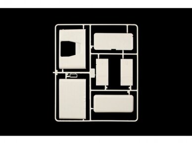 Italeri - Freightliner FLC, 1/24, 3859 6 Italeri - Freightliner FLC, 1/24, 3859 6