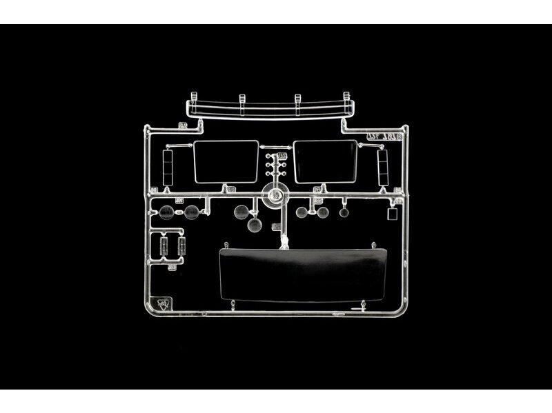 Italeri - Volvo F12 Intercooler Low Roof, 1/24, 3957 7