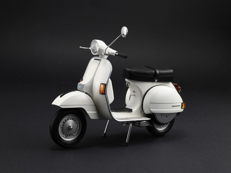 Italeri - Piaggio Vespa PX 125/150 - 1978, 1/9, 4645 2 Italeri - Piaggio Vespa PX 125/150 - 1978, 1/9, 4645 2