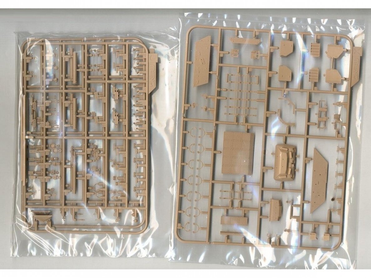 Meng Model - US Cavalry Fighting Vehicle M3A3 Bradley w/Busk III, 1/35, SS-006 5 Meng Model - US Cavalry Fighting Vehicle M3A3 Bradley w/Busk III, 1/35, SS-006 5