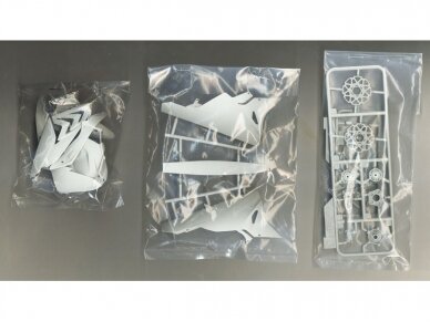 Meng Model - BMW HP4 Race, 1/9, MT-004 10 Meng Model - BMW HP4 Race, 1/9, MT-004 10