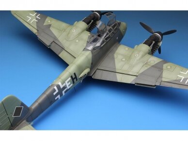 Meng Model - Messerschmitt Me410A-1 High Speed Bomber, 1/48, LS-003 3