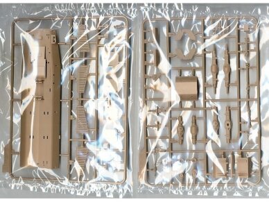 Meng Model - US Cougar 6x6 MRAP VEHICLE, 1/35, SS-005 11 Meng Model - US Cougar 6x6 MRAP VEHICLE, 1/35, SS-005 11