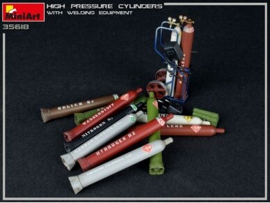 Miniart - High Pressure Cylinders with Welding Equipment, 1/35, 35618 4