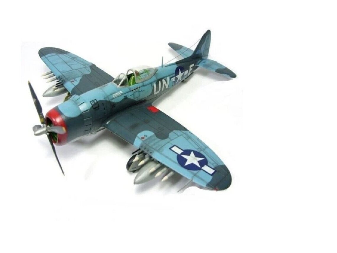 Revell - P-47M Thunderbolt подарочный набор, 1/72, 63984 2 Revell - P-47M Thunderbolt подарочный набор, 1/72, 63984 2