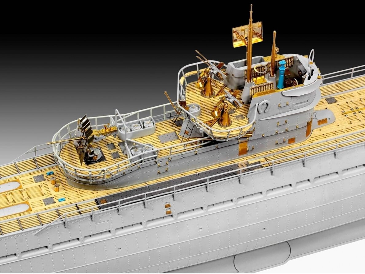 Revell - Deutsches U-Boot German Submarine Type IX C Platinum Edition, 1/72, 05180 3 Revell - Deutsches U-Boot German Submarine Type IX C Platinum Edition, 1/72, 05180 3